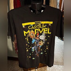 Captain Marvel t shirt